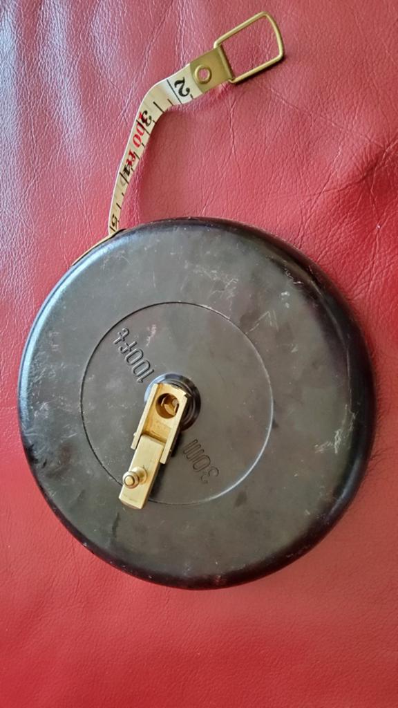 Antiek Bakelieten Meetlint 30 meter 100FT opwind mechanisme., Ophalen of Verzenden