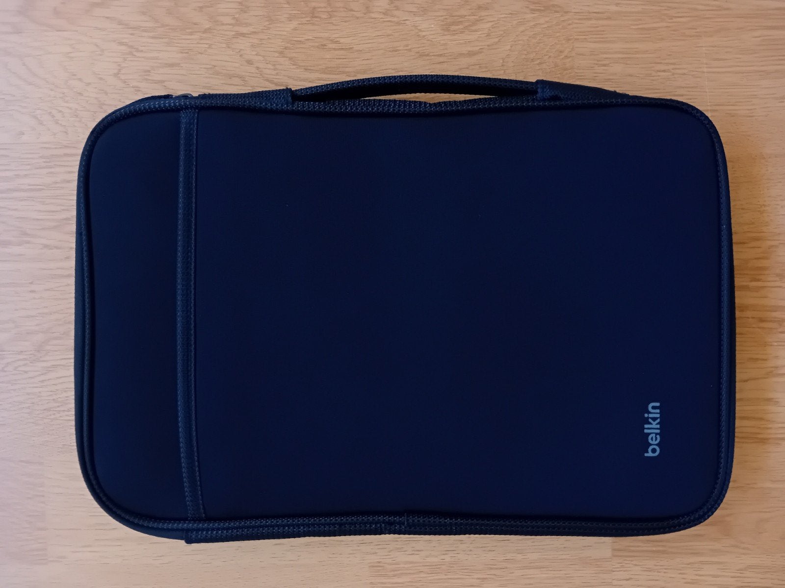 Belkin Laptop beschermhoes, Computers en Software, Ophalen of Verzenden, 12 inch of minder, Zo goed als nieuw, Belkin