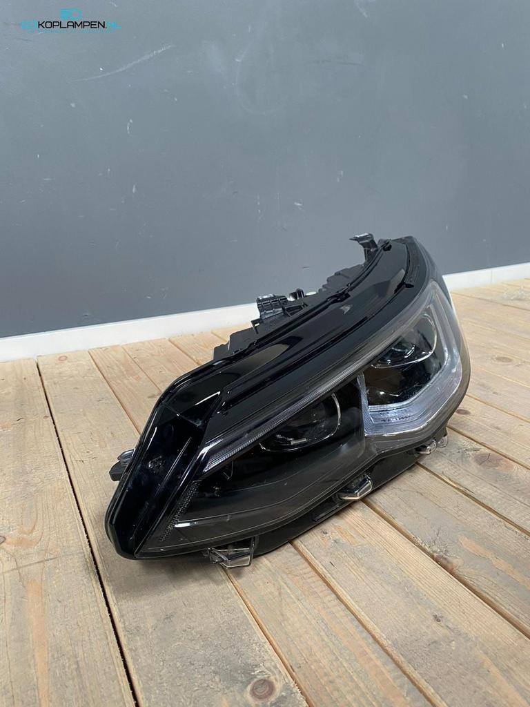VW Volkswagen Golf 8 Black Edition IQ LED koplamp links, Ophalen, Gebruikt, -, Volkswagen