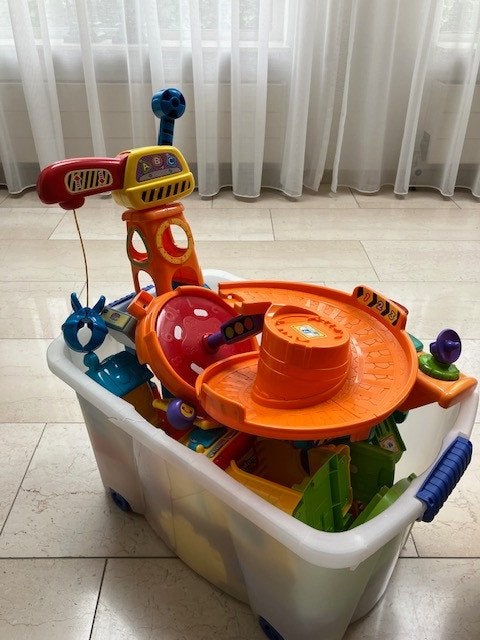 grote partij Vtech toet toet, Ophalen, Gebruikt, 2 tot 4 jaar