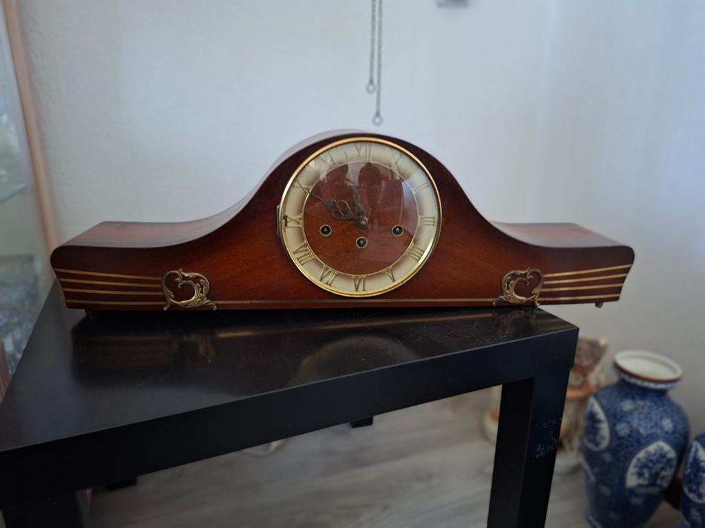 Antieke houten schoorsteenklok met Romeinse cijfers, Antiek en Kunst, Ophalen