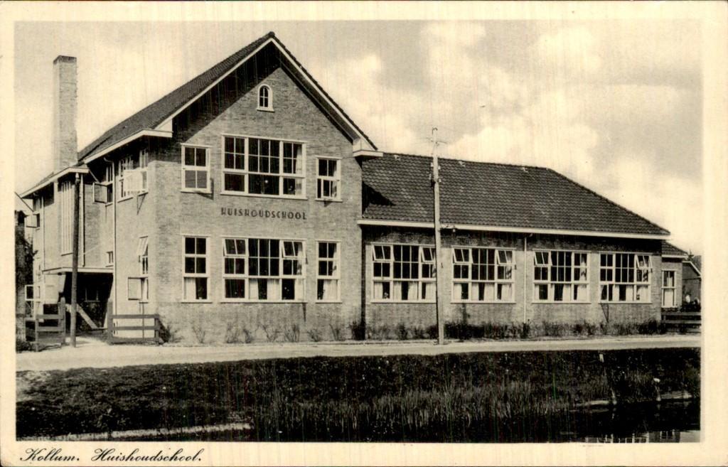 Kollum - Huishoudschool - Gevel, Ophalen of Verzenden, 1920 tot 1940, Gelopen, Friesland