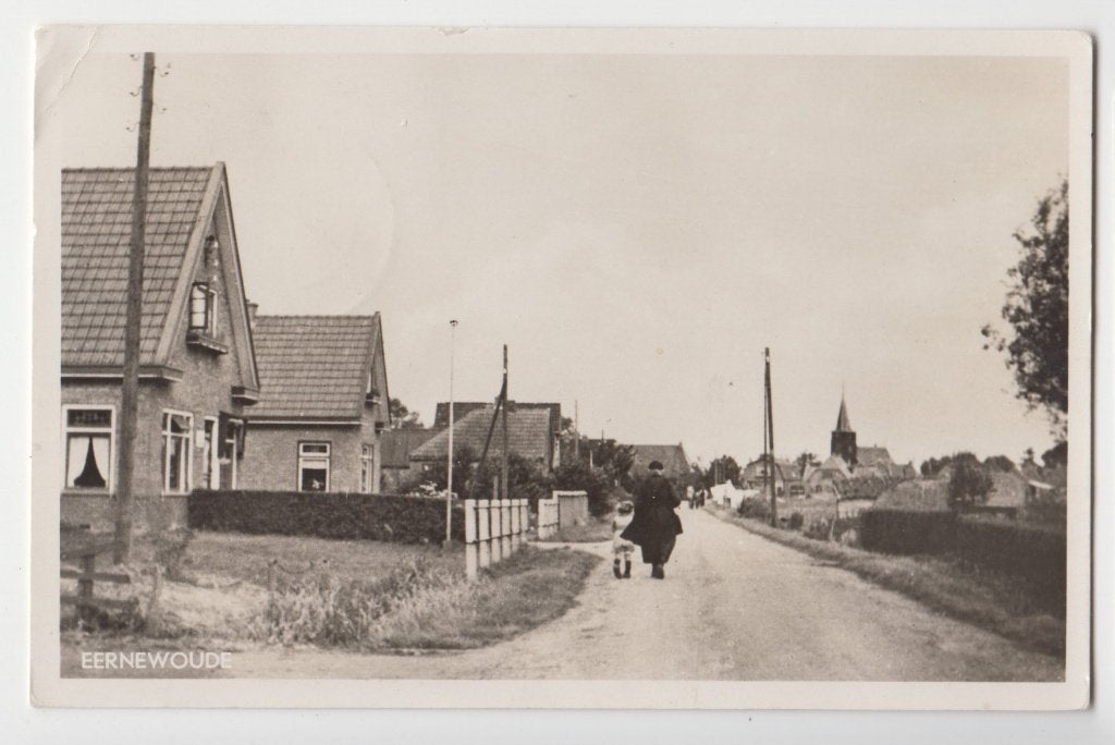 188 Eernewoude 1948 Mensen Kinderen Dorpsgezicht 1948 B78, Verzenden, 1940 tot 1960, Gelopen, Friesland