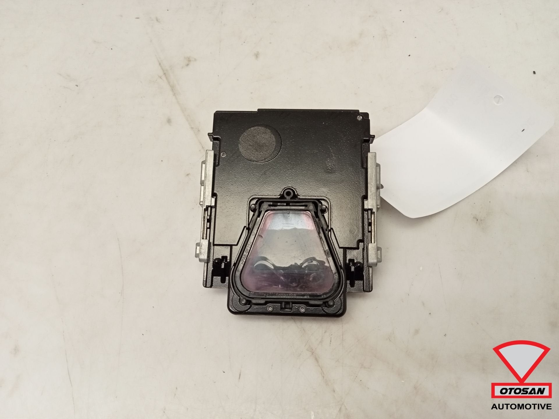 Audi A4 8W Camera Voorzijde Front 8W0907217B, Gebruikt, AUDI AG, Auto-Union-Strasse 1
85045  Ingolstadt, DE, Kundenbetreuung@audi.de