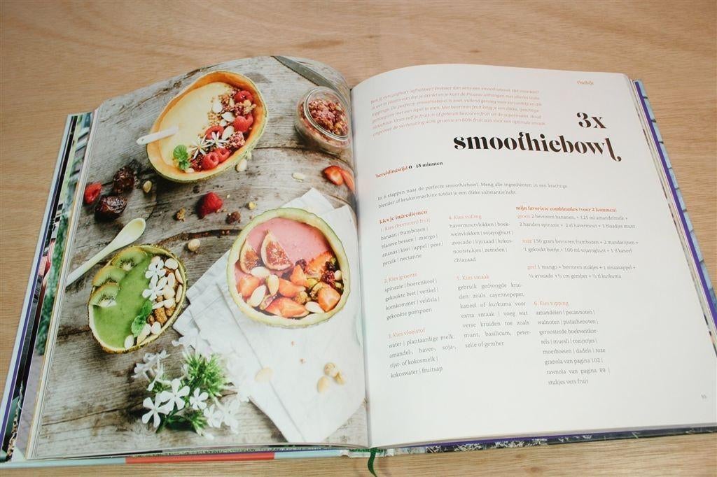 Lisa Goes Vegan — Kookboek & Lifestyle, Ophalen of Verzenden, Zo goed als nieuw, Italië