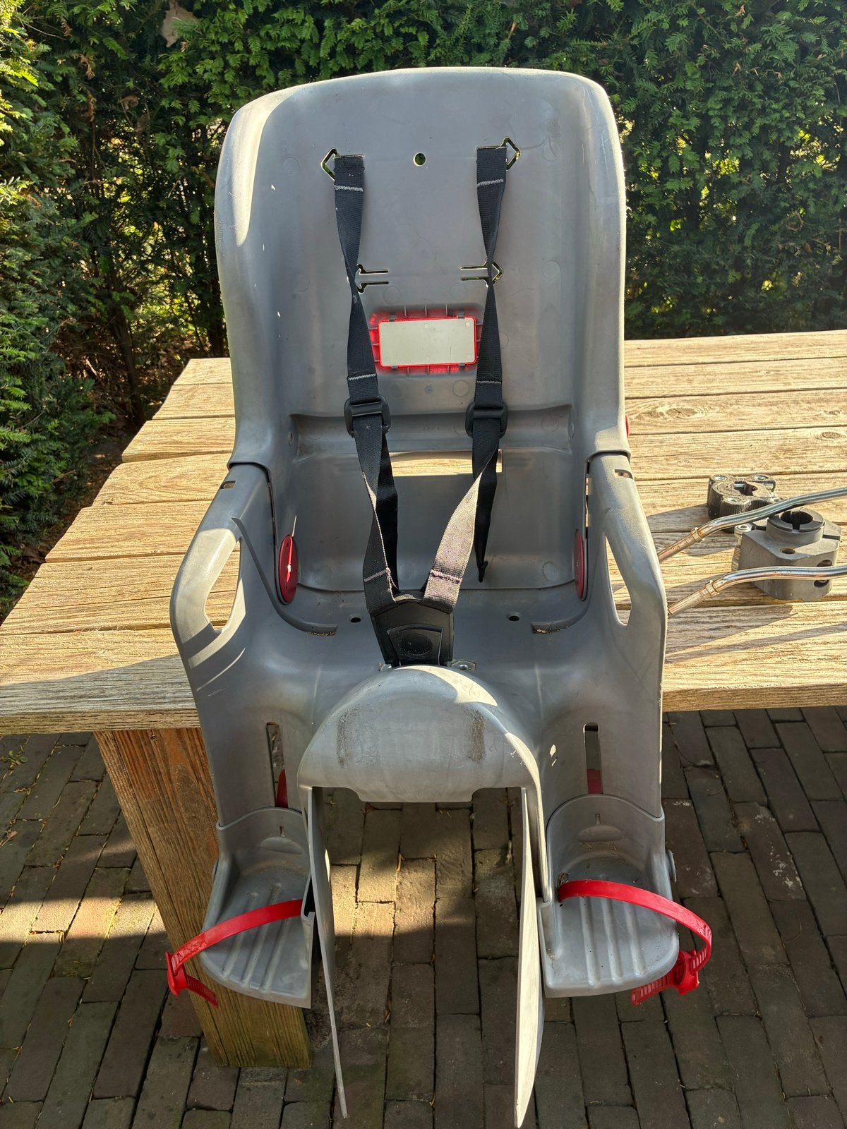 Römer Jockey Relax Fietsstoeltje - Achterzitje, Fietsen en Brommers, Ophalen, Gebruikt, Achterzitje, Voetsteuntjes