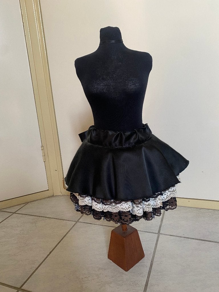 Miniatuur Rok op Maquette-Mannequin – Uniek, Ophalen of Verzenden, Gebruikt, Paspop