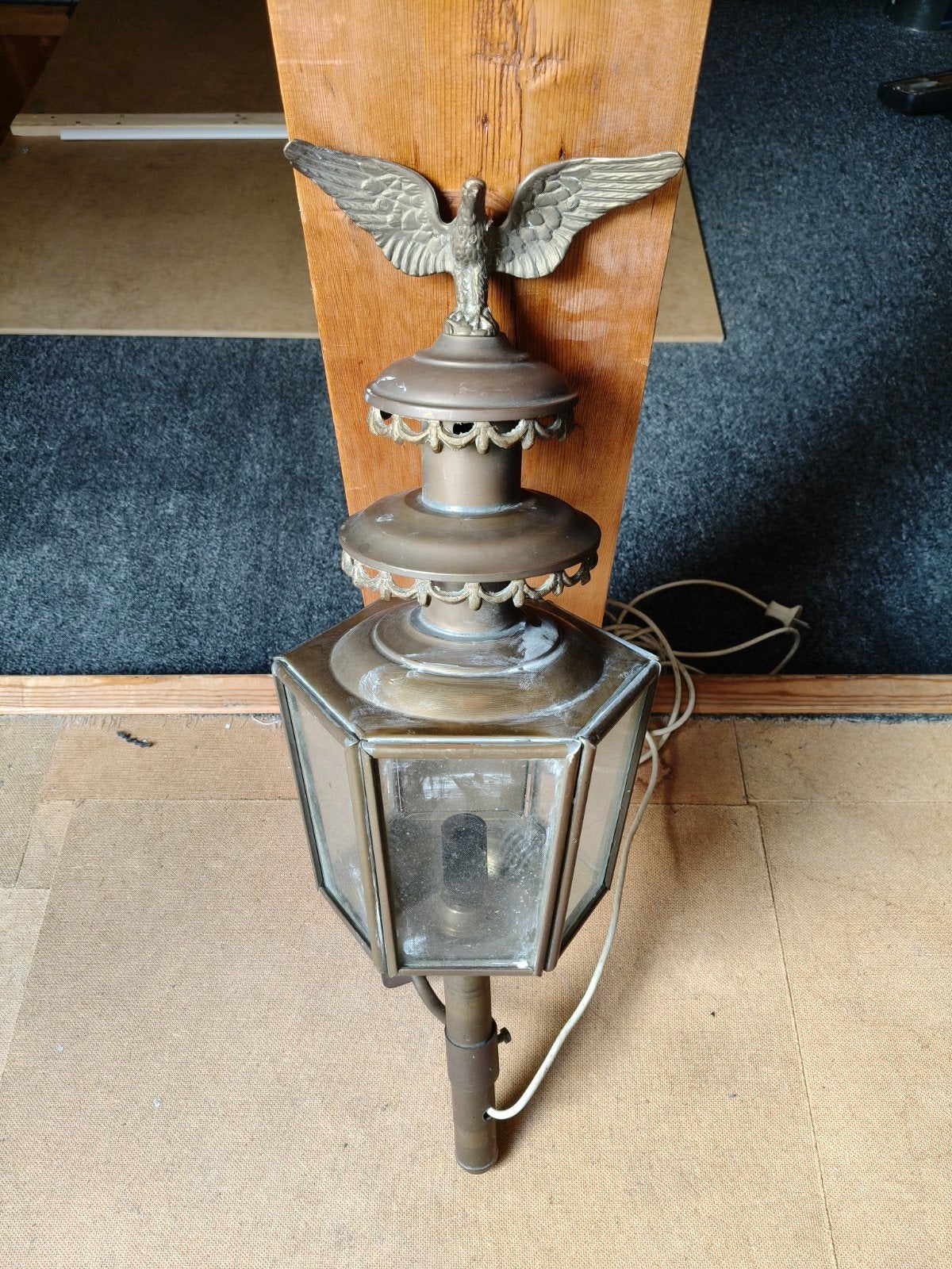 Koetslamp, Ophalen