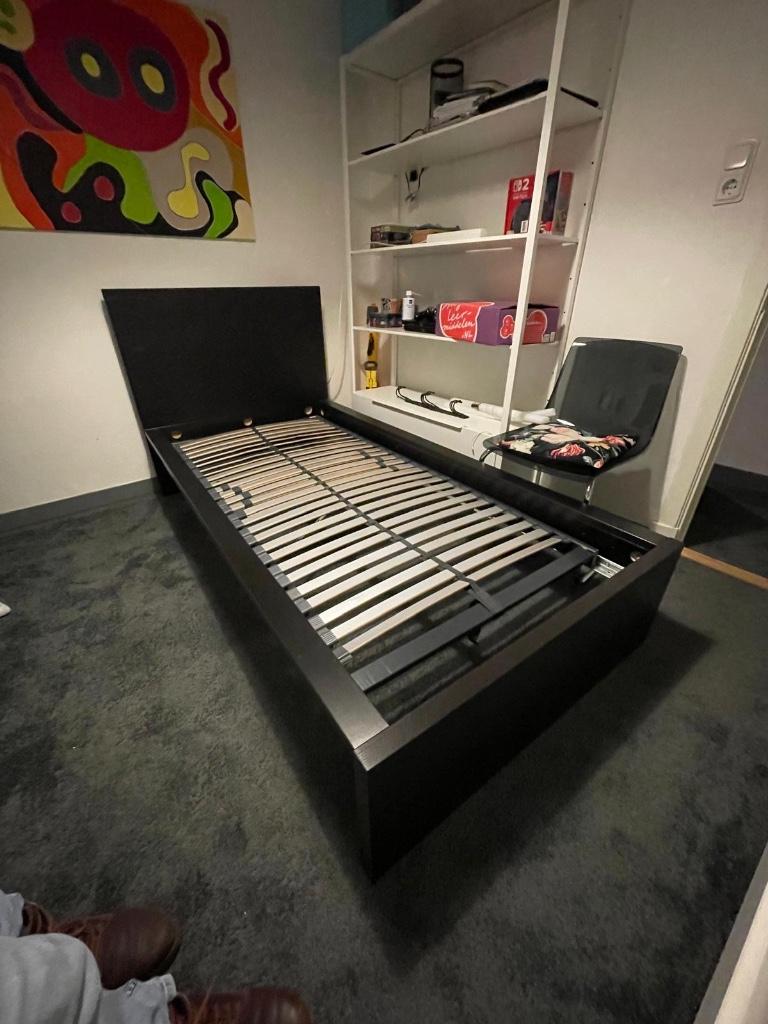 Te Koop Ikea Malm eenpersoonsbed, zwart/bruin, 90x200cm, Ophalen, 90 cm, Eenpersoons, Zwart