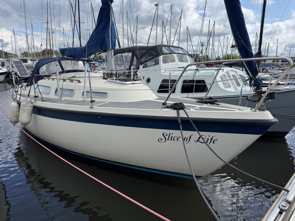 Hurley 800 zeiljacht zeilboot met Vetus diesel (bj 1990), Watersport en Boten, Info@wehmeyer.nl, Gebruikt, Holland Yachting BV - Hurley Harderwijk