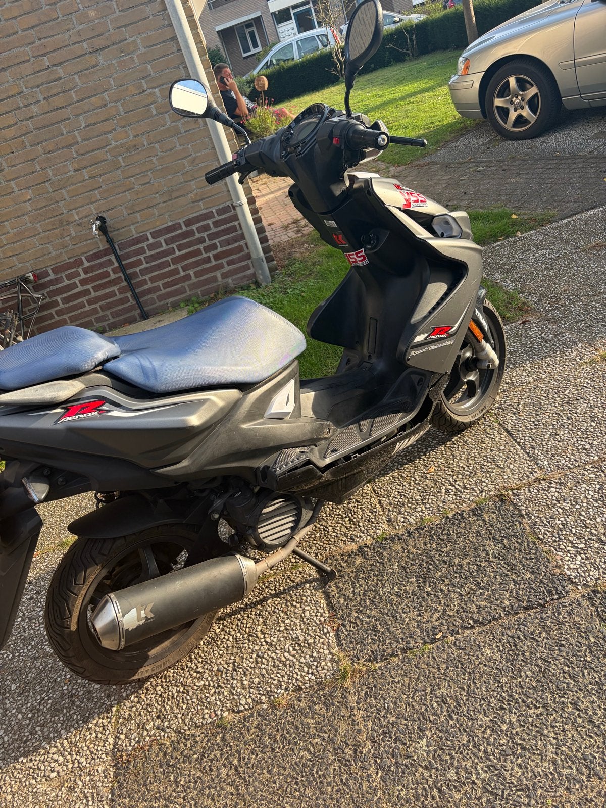 4 takt yamaha aerox 2014, Fietsen en Brommers, Ophalen, Aerox, Maximaal 45 km/u, Zo goed als nieuw