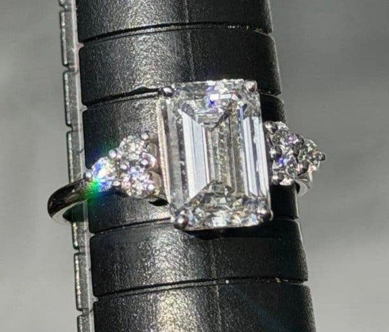 Nieuwe 14K gouden ring met diamant 3.38ct certificaat- 17,5, Wit, Nieuw, Ophalen of Verzenden, 17 tot 18