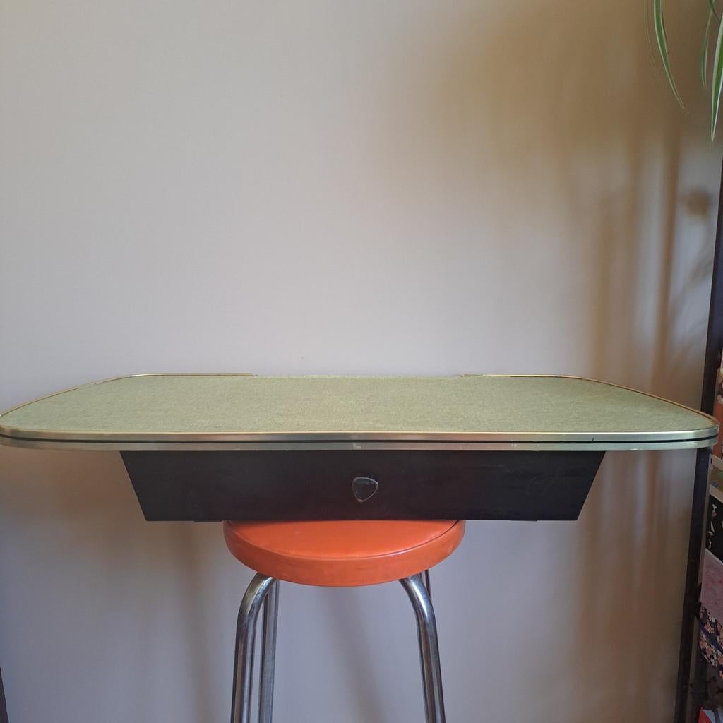 Wandmeubel / onderdeel van een kaptafel van de jaren 50/60, Huis en Inrichting, Kasten | Wandmeubels, Ophalen