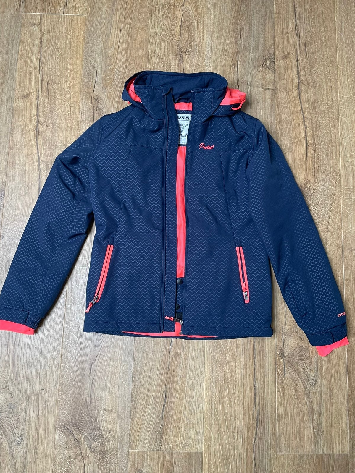 Protest Softshell ski-jas Maat 176, Kleding | Dames, Ophalen of Verzenden, Zo goed als nieuw, Maat 34 (XS) of kleiner, Jack