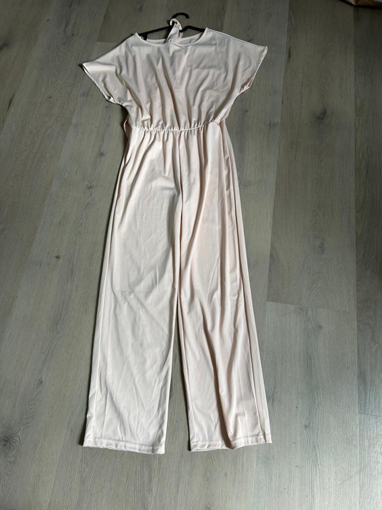 Zalmkleurig jumpsuit, Ophalen of Verzenden, Zo goed als nieuw, Maat 38/40 (M), Overige kleuren