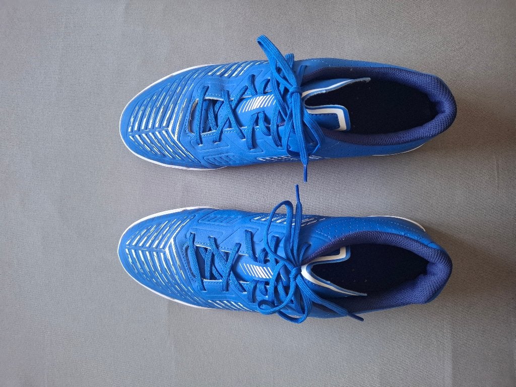 Sportschoenen van Kipsta maat 47, voetbal schoenen, gym, Blauw, Sportschoenen, Ophalen of Verzenden, Zo goed als nieuw