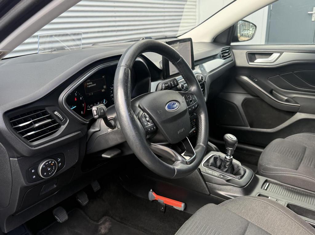 Ford Focus Wagon 1.5 EcoBoost Active Head Up Carplay Cruise, Auto's, Stof, Origineel Nederlands, Handgeschakeld, 3 cilinders