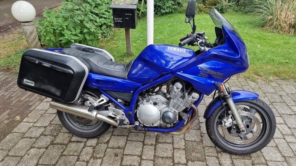 Yamaha xj900 diversion met kofferset, Motoren, Cardan-aandrijving, Occasion, 4 cilinders, Motorrijbewijs A
