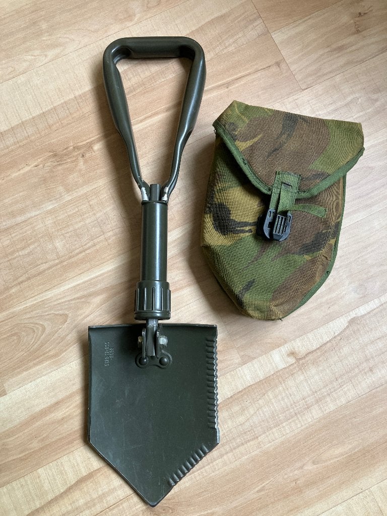 Pioniersschep/ legerschep opvouwbaar met hoes, Ophalen, Landmacht, Nederland