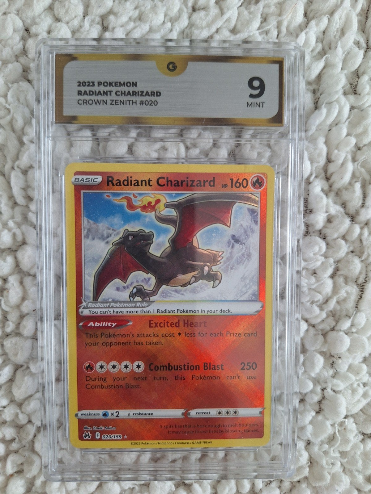 Pokemon Radiant Charizard graded, Ophalen of Verzenden, Nieuw