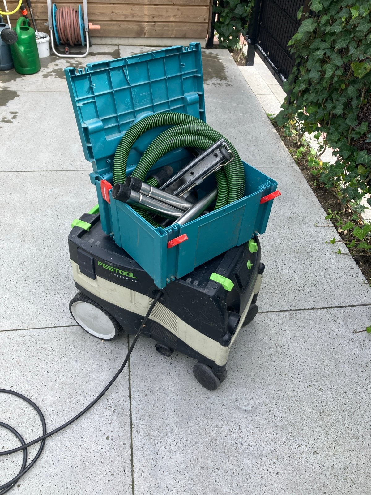 Festool stofzuiger CT 22 E met slang en buizen, Ophalen, Gebruikt