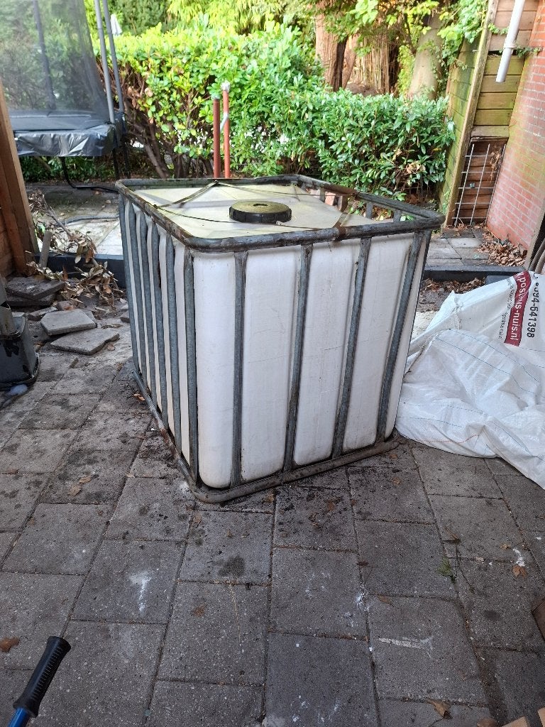 IBC Container Te Koop, Ophalen, Kunststof, Gebruikt, Met kraantje