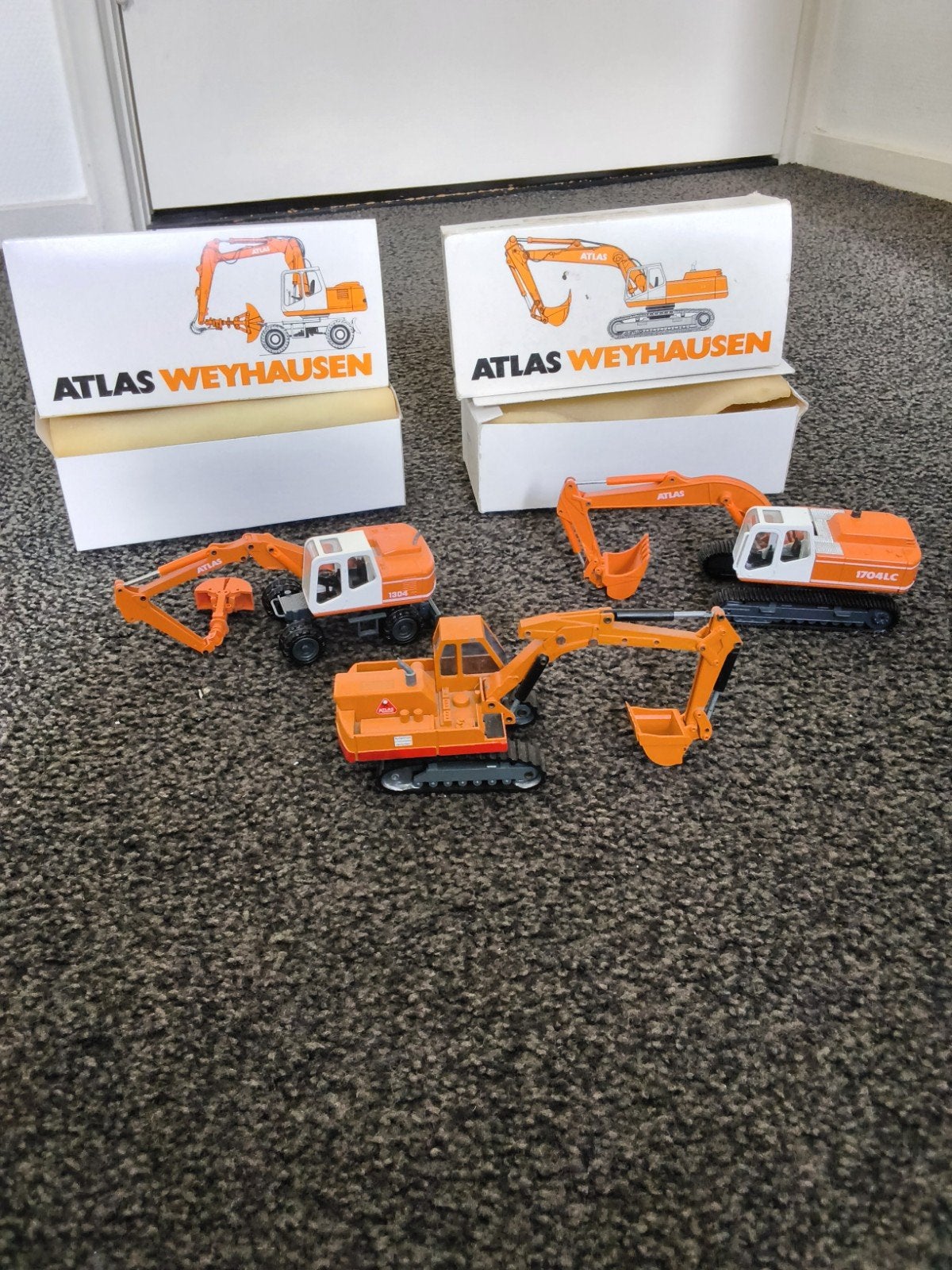 Atlas modellen te koop, Ophalen, Zo goed als nieuw, 1:50 of kleiner, Overige merken