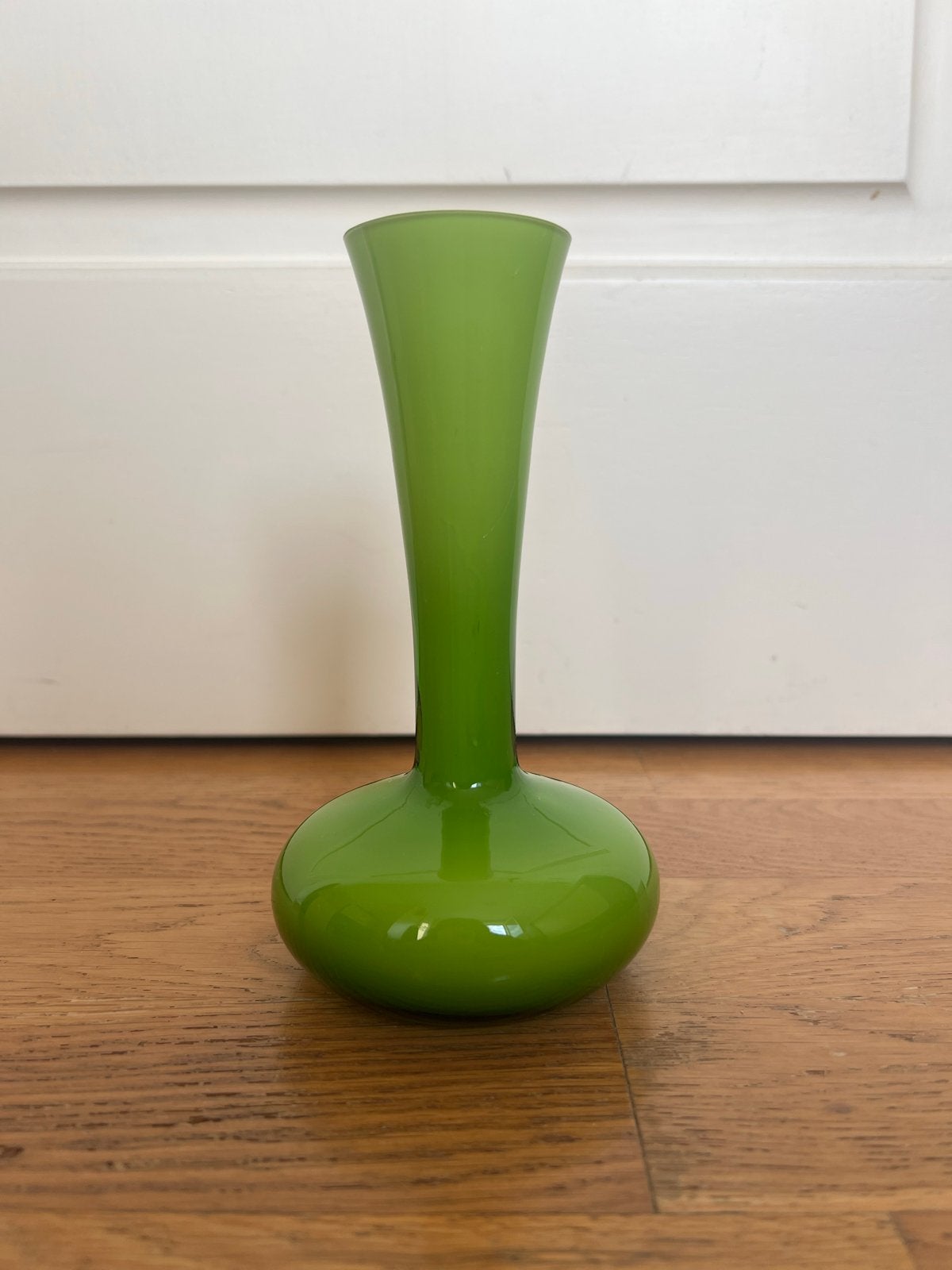 Vintage Groen Vaasje, Huis en Inrichting, Woonaccessoires | Vazen, Ophalen, Zo goed als nieuw, Groen