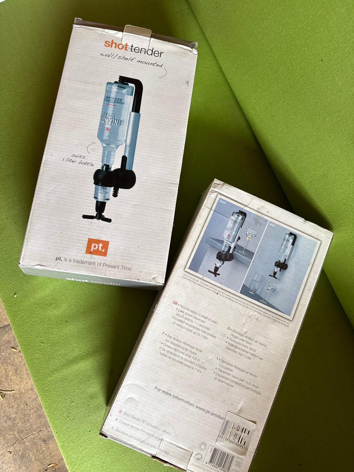 Nieuw in doos: 2x Shot Tender wand/plank gemonteerd, Ophalen, Overige typen, Kunststof, Nieuw