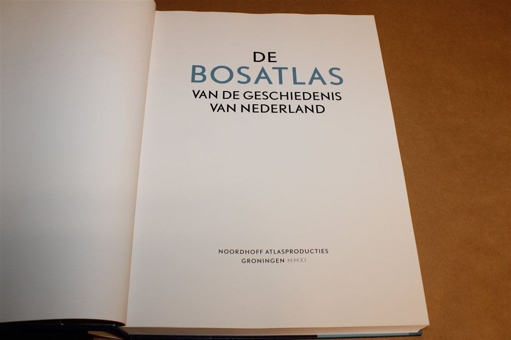 Bosatlas Geschiedenis van Nederland — 576p. Naslagwerk XL, Boeken, Atlassen en Landkaarten, Ophalen of Verzenden, 1800 tot 2000