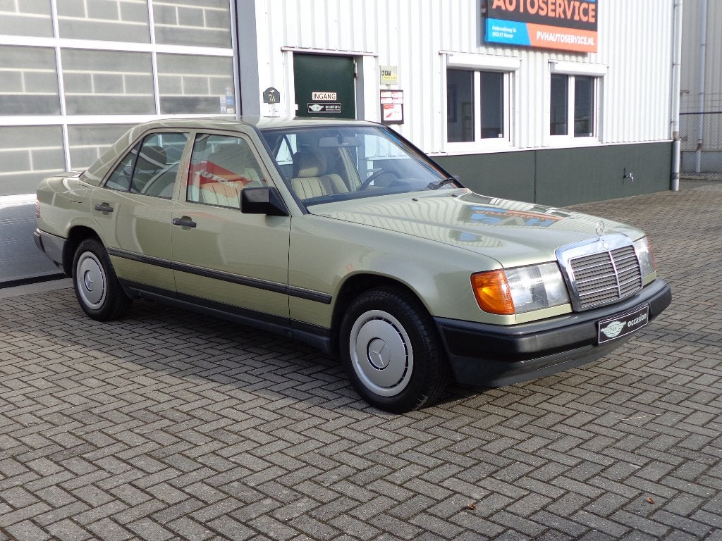 Mercedes 230 E Belastingvrij zeer mooi, foto 6