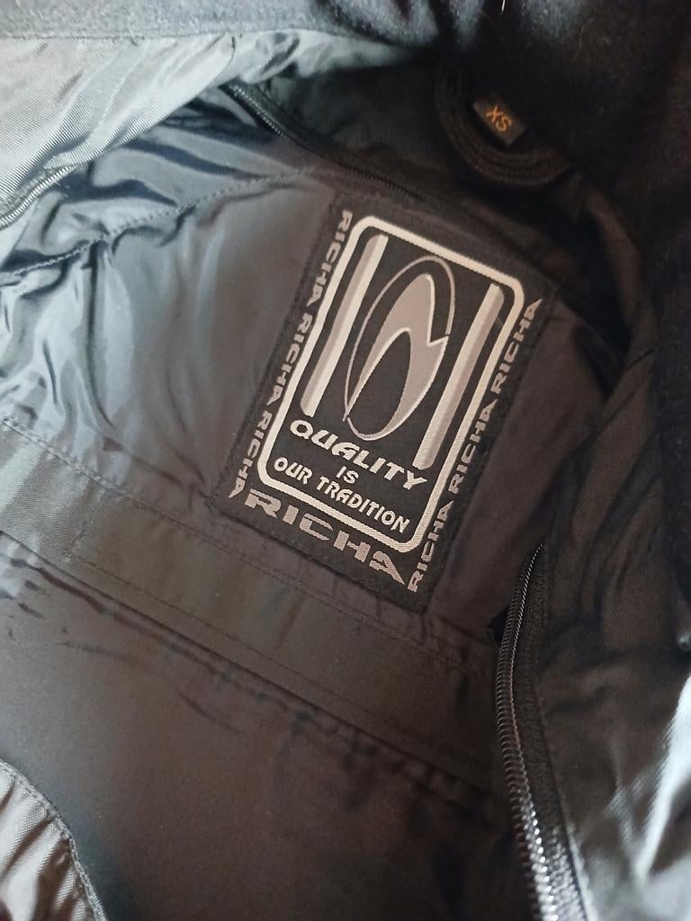 Richa motorpak textiel - Jas en broek (XS), Jas | textiel, Heren, Ophalen of Verzenden, Richa