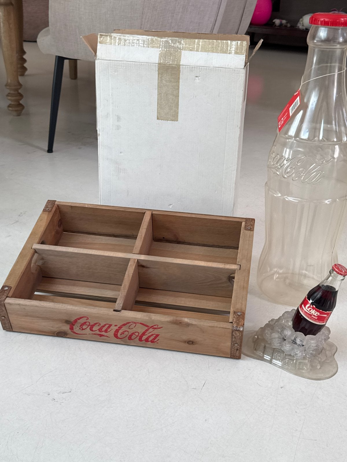 Houten Coca-Cola display met zeldzaam jaren '80 flesje, Ophalen of Verzenden, Nieuw, Overige typen