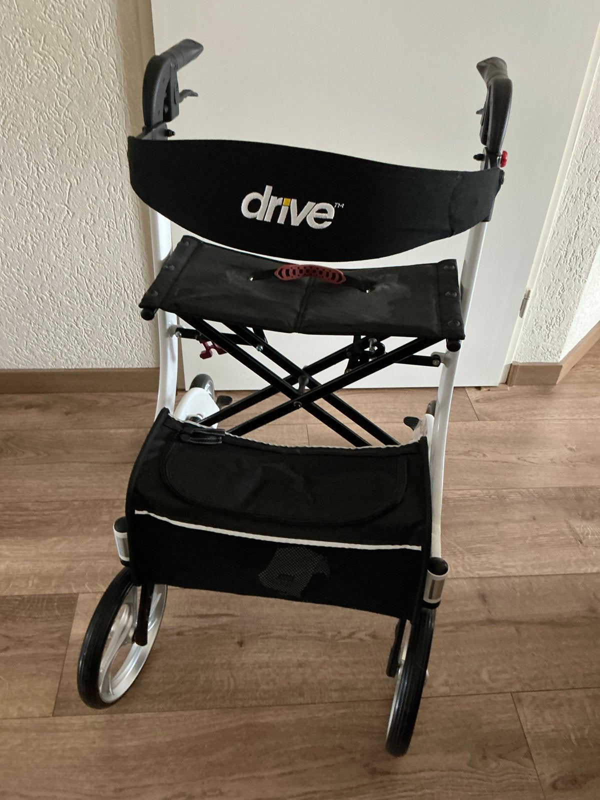 Nitro drive rollator wit L, Diversen, Ophalen of Verzenden, Zo goed als nieuw