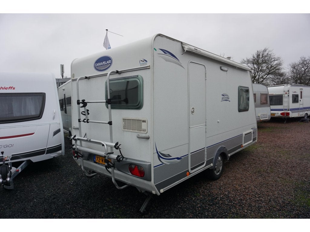Caravelair Antares Luxe 400 incl.voortent,luifel, Schokbreker, Bedrijf, Treinzit, 4 tot 5 meter