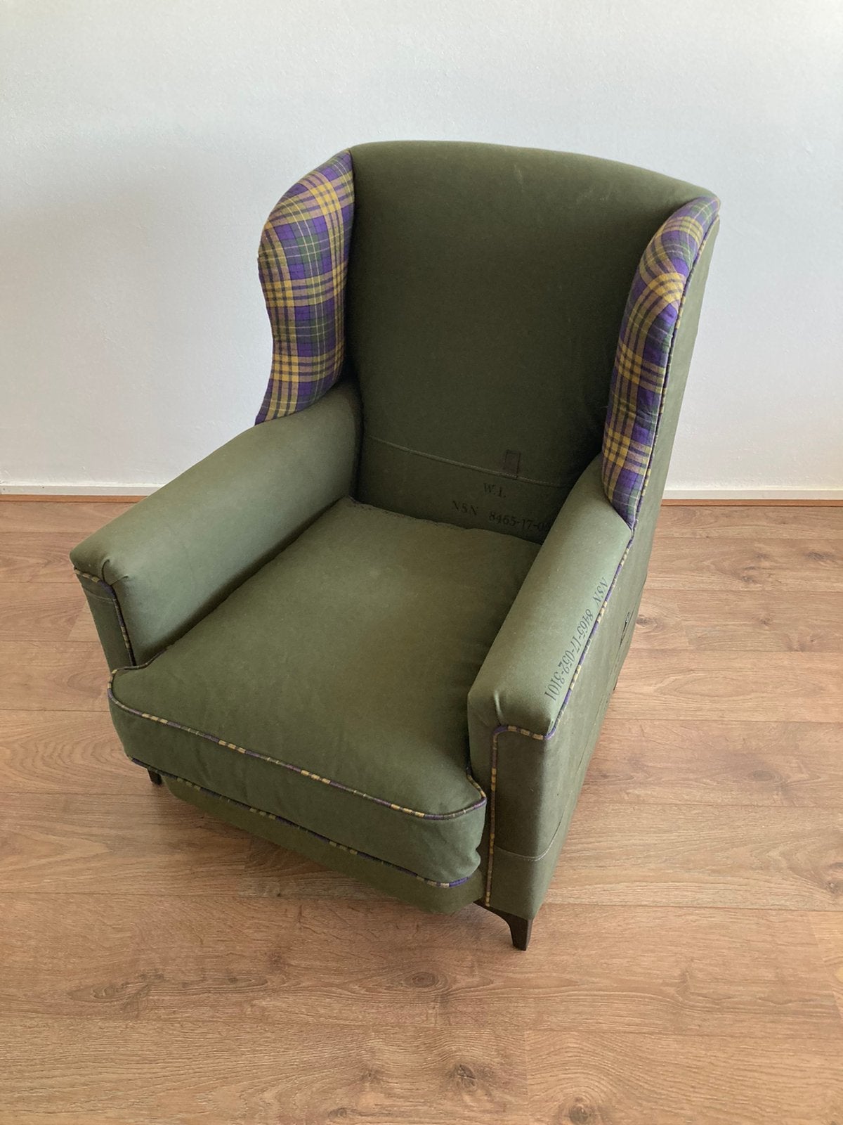 Zelf gestoffeerde oorfauteuil, compact formaat, Huis en Inrichting, Fauteuils, Ophalen, 75 tot 100 cm, Zo goed als nieuw, Oorfauteuil