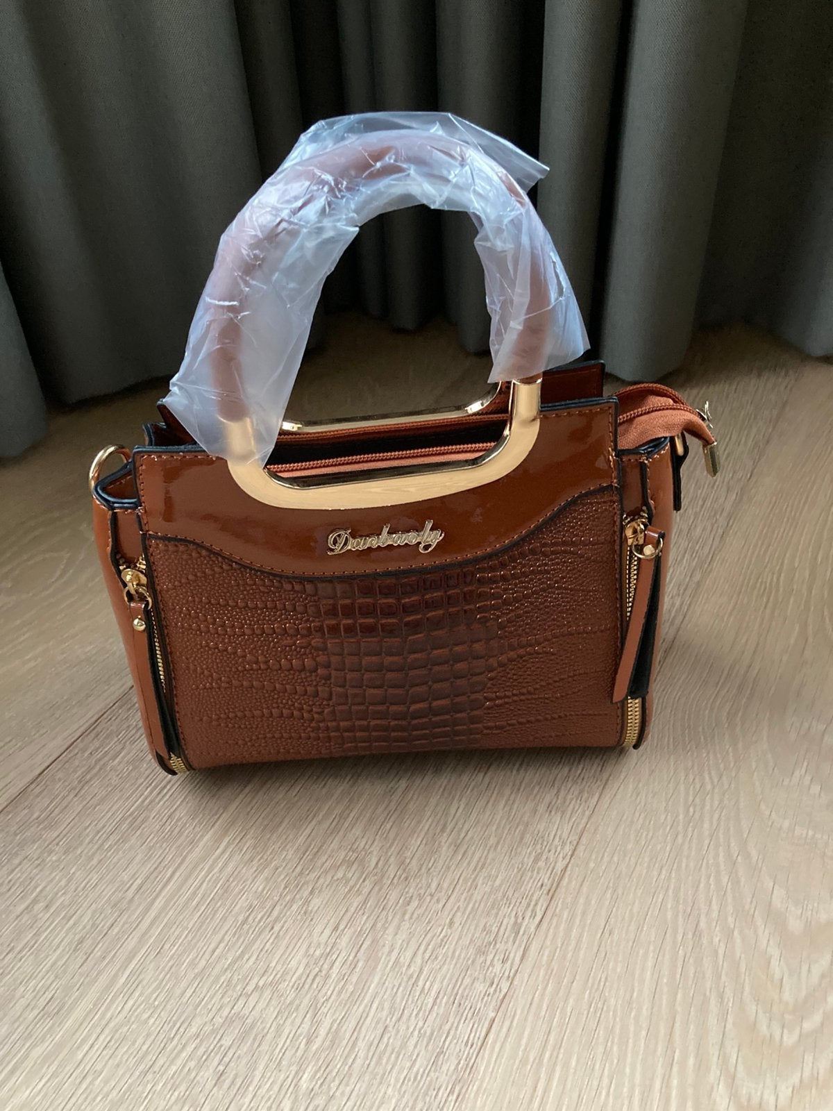 Handtas/schoudertas nieuw !, Ophalen of Verzenden, Nieuw, Beige, Handtas