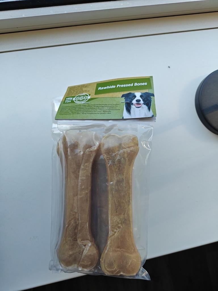 Rawhide bot/stick action, Dieren en Toebehoren, Ophalen, Hond