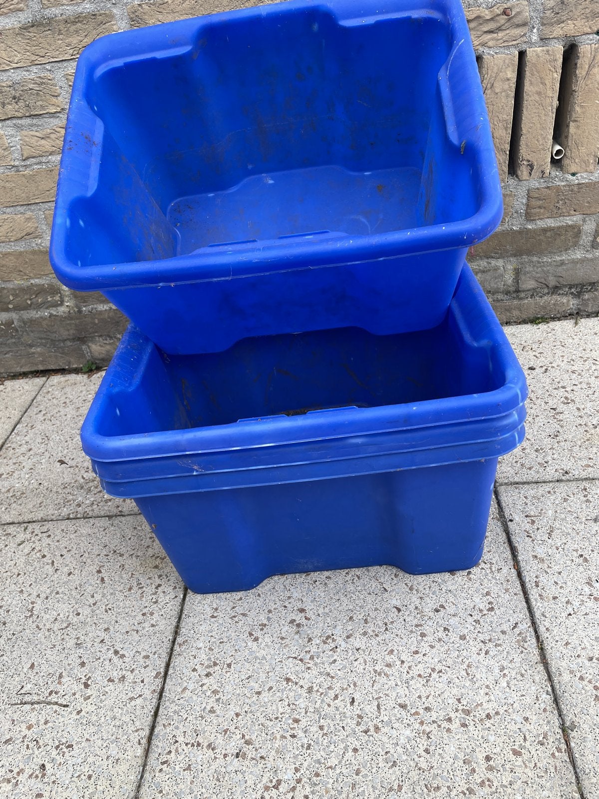 4 Handige blauwe plastic opbergbakken, Ophalen, Gebruikt, 5 – 50, Minder dan 50 cm
