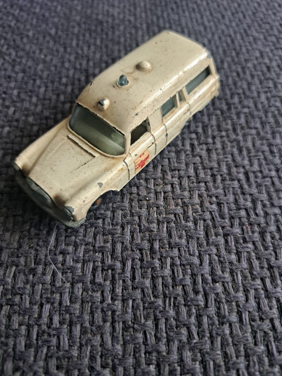 Matchbox lesney model "binz" ambulance, Auto, England, Ophalen of Verzenden, N.b