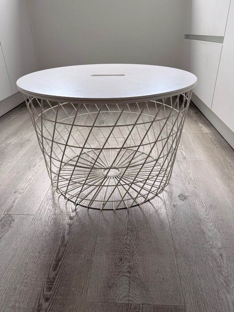 Bijzettafel wit met opbergruimte, Minder dan 55 cm, Rond, Zo goed als nieuw, Ophalen