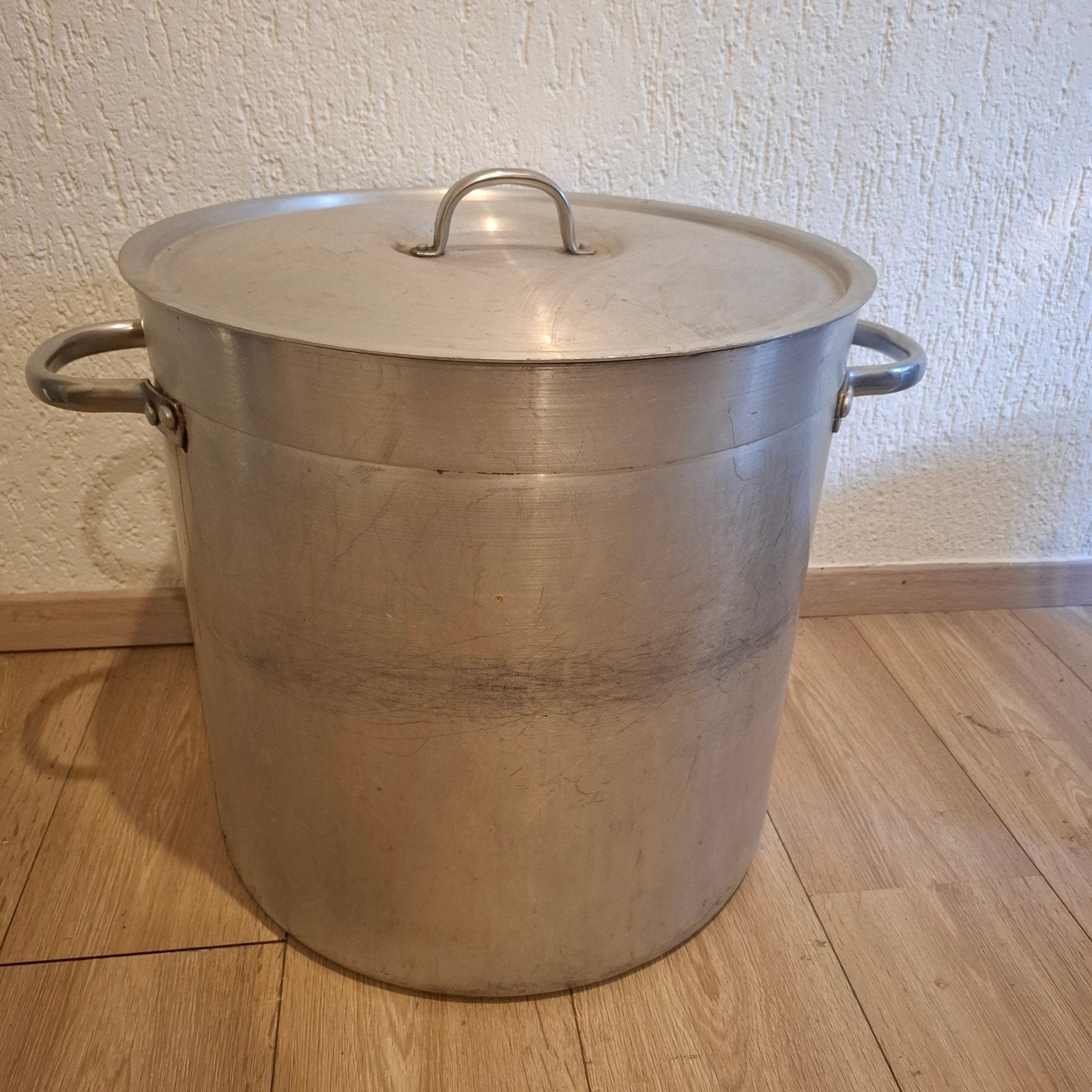 70a80 liter pan/ketel + iets kleinere pan met lepels, Ophalen, Gebruikt, Overige typen