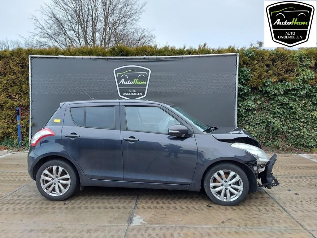 Portier Rechts Achter Suzuki Swift (ZA/ZC/ZD) 6800368L01, Auto-onderdelen, Gebruikt, Suzuki Deutschland GmbH, Kontakt@suzuki.de