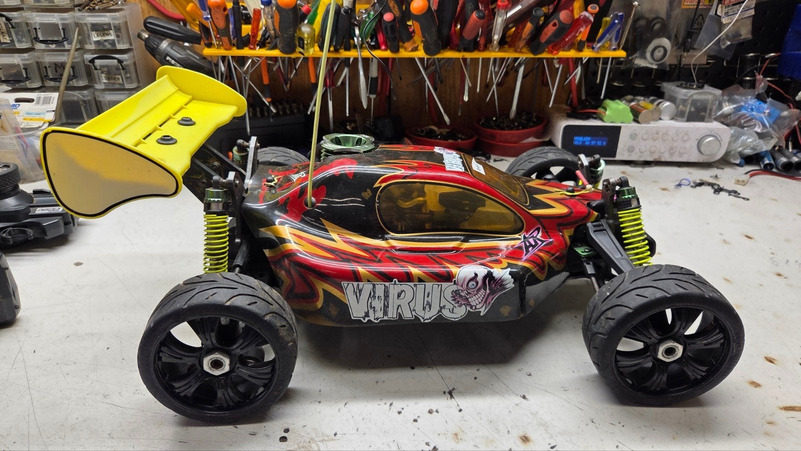 te koop mooie ansman virus, Gebruikt, Auto offroad, Ophalen of Verzenden, Schaal 1:8