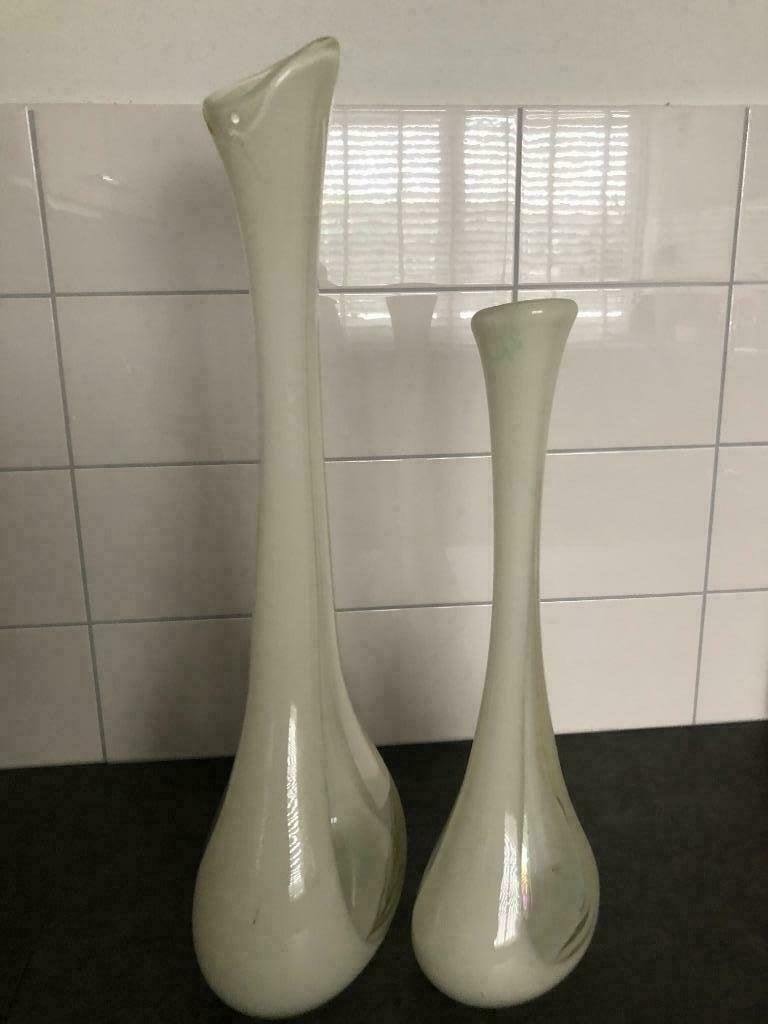 Set van 2 vintage glazen vazen, wit/transparant, Wit, 57 cm, Ophalen of Verzenden, Glas