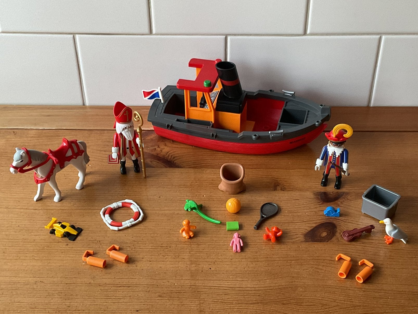 Foto 10 van PLAYMOBIL STOOMBOOT VAN SINT EN PIET 🎁 🎁 SUPERSET !!