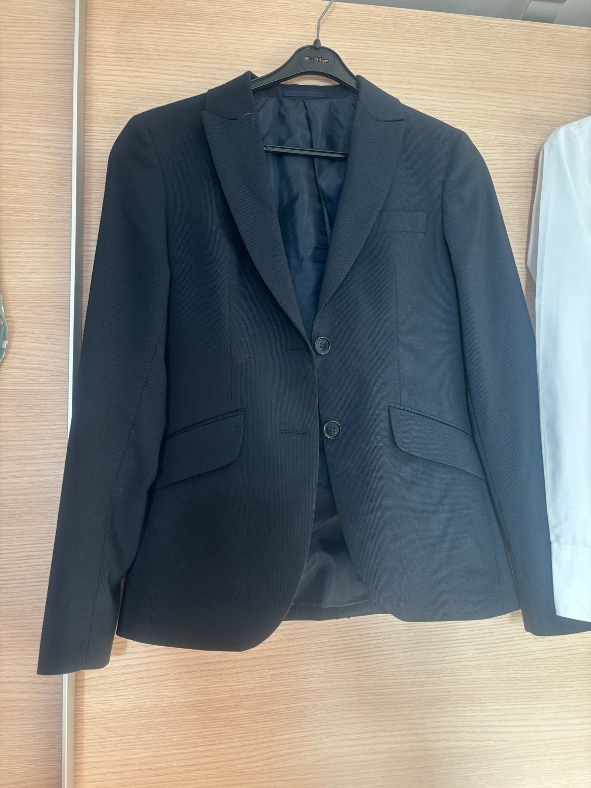 MBO Airport College uniform compleet met schoenen en sjaal, Kleding | Dames, Ophalen, Kostuum of Pak, Blauw, Zo goed als nieuw