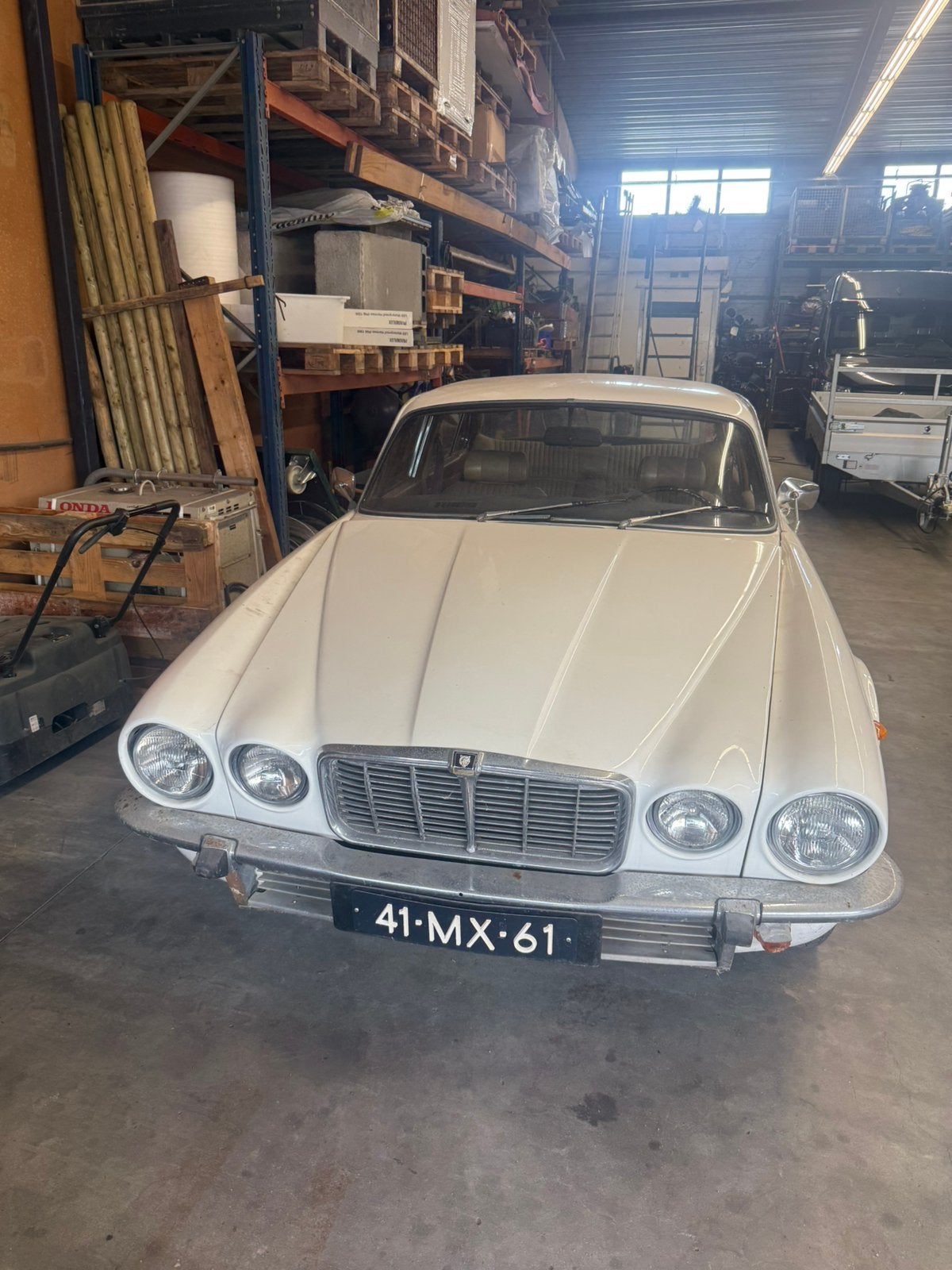 Jaguar XJ 3.4 II AUT 1976 Wit, Auto's, Automaat, Achterwielaandrijving, Wit, Bruin