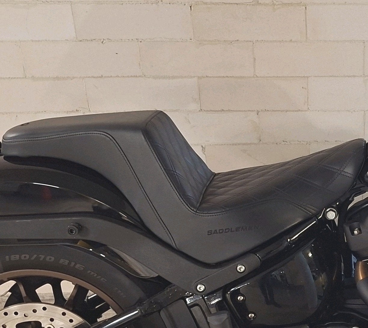 Saddlemen Stepup zadel Harley-Davidson FXLRS / FXLRST, Motoren, Onderdelen | Harley-Davidson, Ophalen