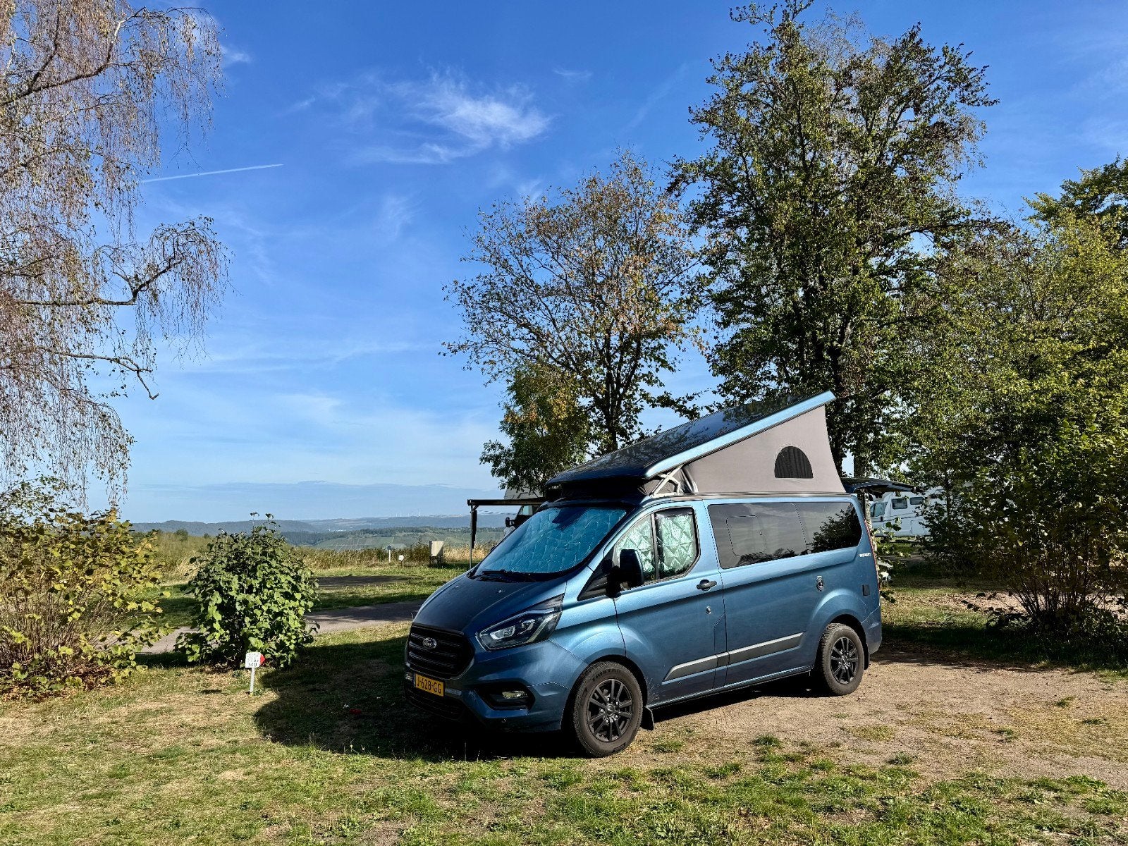 Super complete blauwe Ford Nugget (2019) automaat 170pk, Caravans en Kamperen, Automaat, Reservewiel, Ford, Diesel